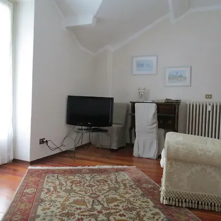 Attico Di Ornella Apts Daire